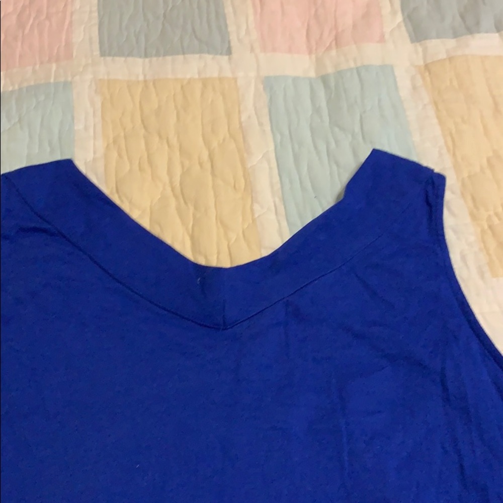 Sleeveless Tunic Top - Picture 5 of 5